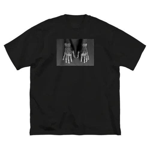 LOVE & HATE（愛＆憎悪） ビッグシルエットTシャツ