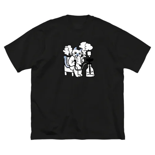 すわってシーシャ吸ってるねこ ビッグシルエットTシャツ