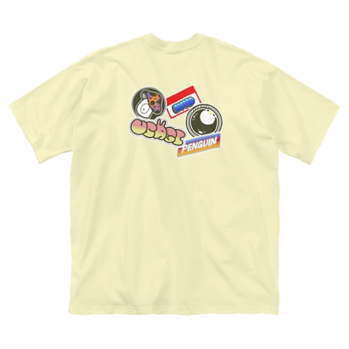 ステッカー貼られ Big T-Shirt