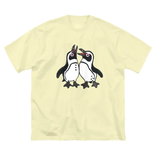 仲良く鳴き交わす🐧🐧 ビッグシルエットTシャツ