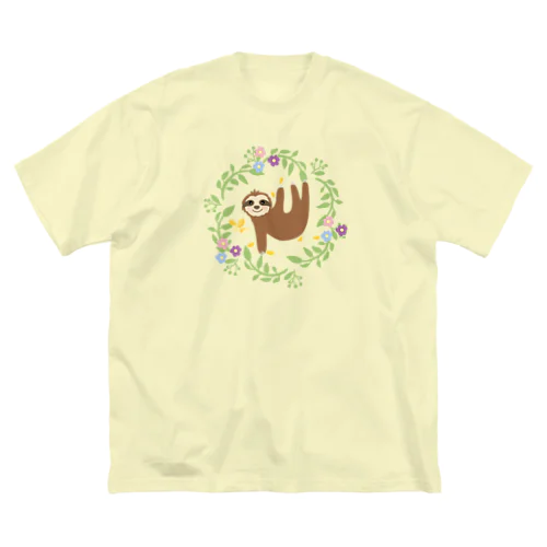 草花が好きなナマケモノ Big T-Shirt