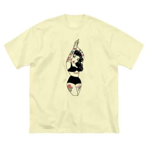 タトゥーガール Big T-Shirt