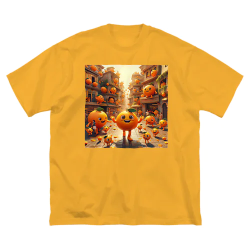 みかんちゃん Big T-Shirt