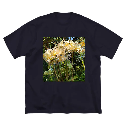 白いひがん花 ビッグシルエットTシャツ