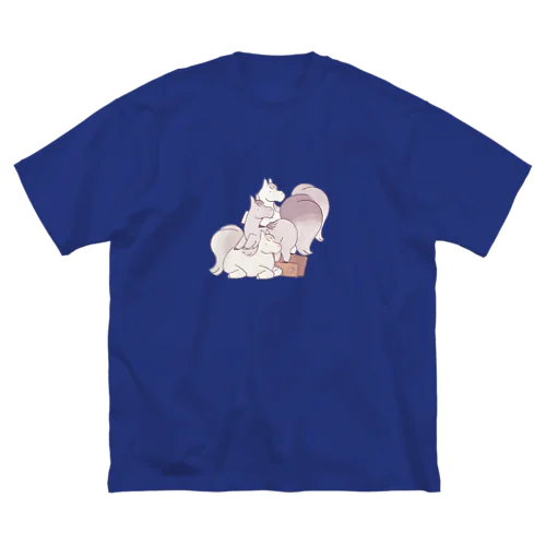 めっちゃ見てくる芦毛ちゃんズ ビッグシルエットTシャツ