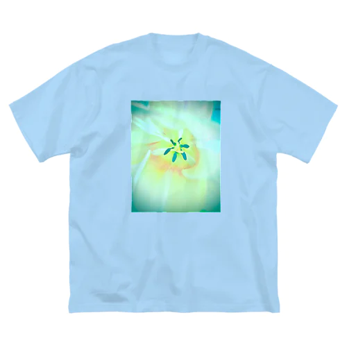 ぼんやりおはな Big T-Shirt
