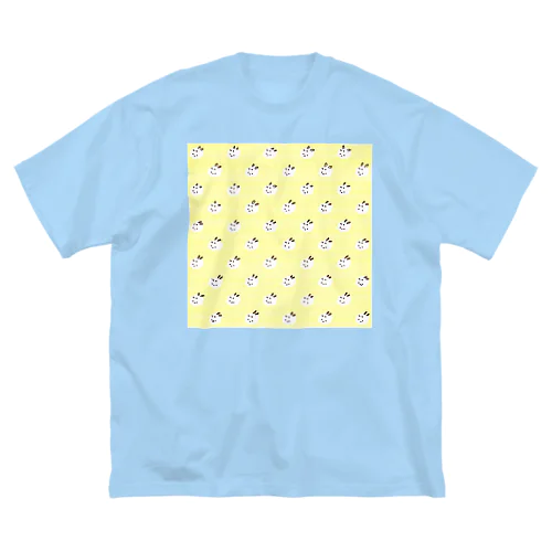 クマバチと水玉 루즈핏 티셔츠