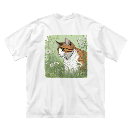 草の中の猫 ビッグシルエットTシャツ