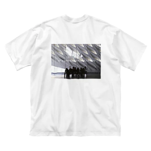 The Broad ビッグシルエットTシャツ