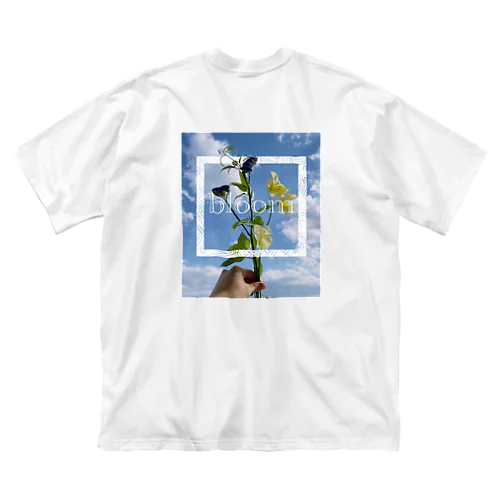 bloom sky ビッグシルエットTシャツ