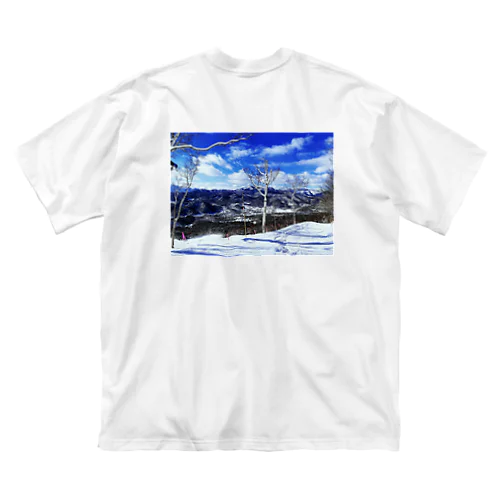 白樺と雪景色 ビッグシルエットTシャツ