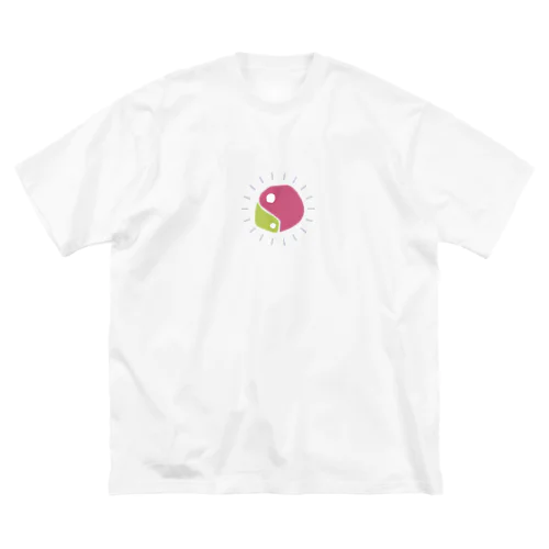 ゆるマガタマ（黄緑×ピンク） ビッグシルエットTシャツ