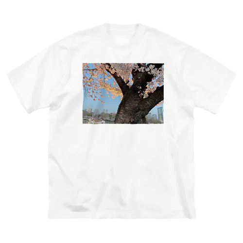 川桜 Big T-Shirt