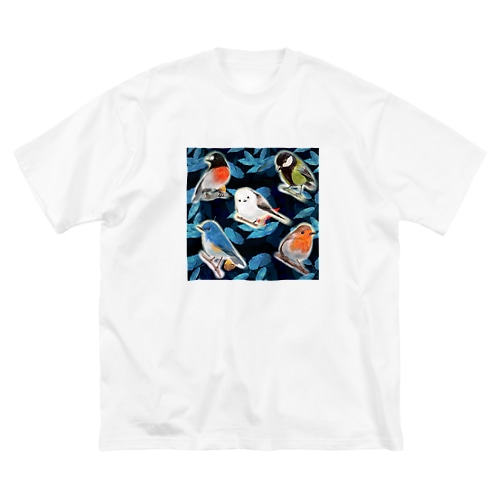 落ち葉のコラージュとかわいい野鳥たち Big T-Shirt