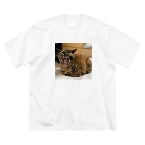 あくびなビビ ビッグシルエットTシャツ