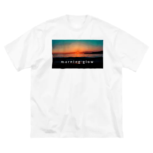 朝焼けが綺麗な海 Big T-Shirt