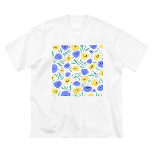 抽象的な手描きの花柄 Big T-Shirt