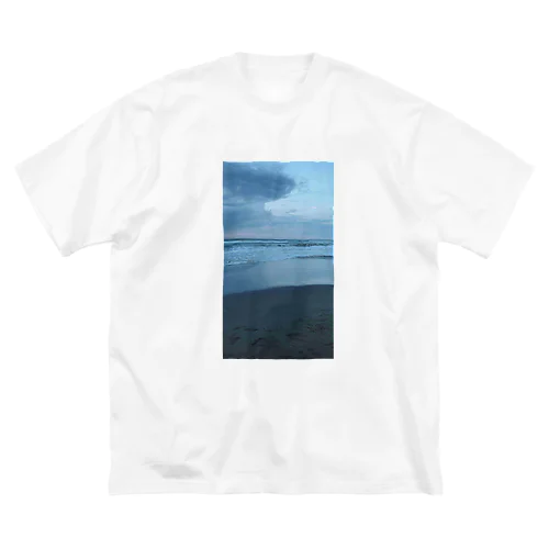 夏の九十九里浜　浜辺２ ビッグシルエットTシャツ