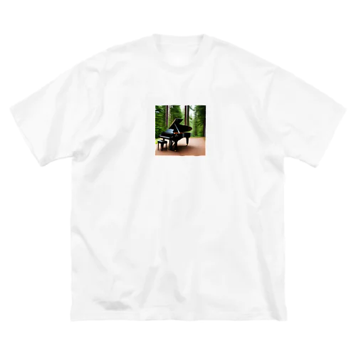 森のピアノ Big T-Shirt