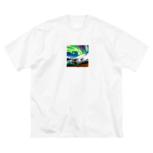 北欧調の自然とオーロラのある景色 Big T-Shirt