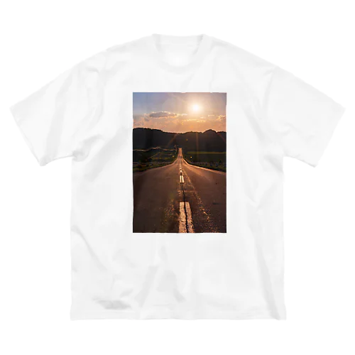 夕陽の向こうは Big T-Shirt