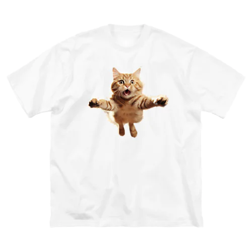 飛び付きそうな猫 Big T-Shirt