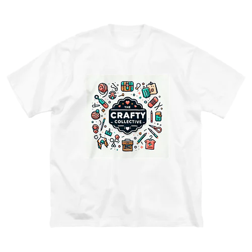 The Crafty Collective のロゴマーク Big T-Shirt