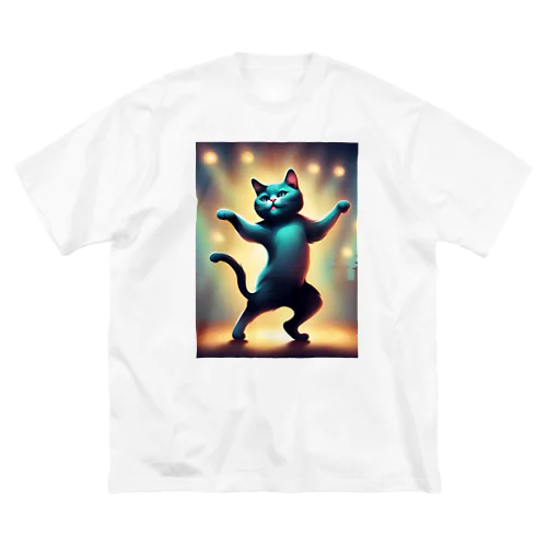 踊り舞う猫ちゃん ビッグシルエットTシャツ