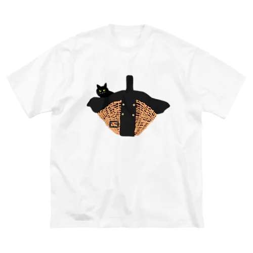 カゴバッグと黒猫 ビッグシルエットTシャツ