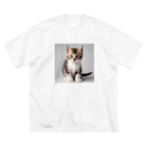 子猫 ビッグシルエットTシャツ