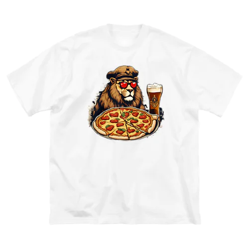軍曹ライオンが愛するビールとピザ Big T-Shirt