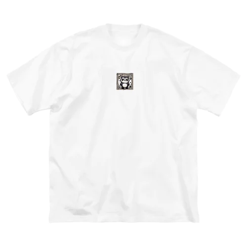 パンダ風タヌキ Big T-Shirt