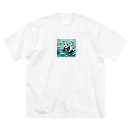 泳ぐパンダ ビッグシルエットTシャツ