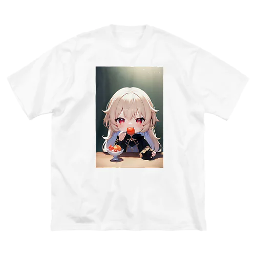 フルーツ食べるかわいい娘 ビッグシルエットTシャツ