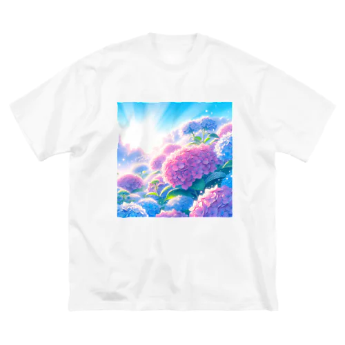 朝日に輝く紫陽花 Big T-Shirt