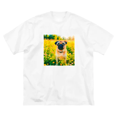 水彩画の犬 花畑のパグのイラスト ビッグシルエットTシャツ