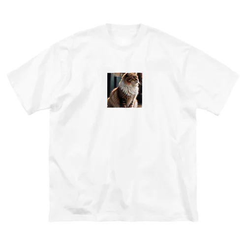 遊び疲れた猫のふわふわのしっぽ Big T-Shirt