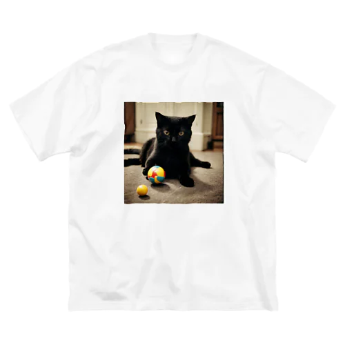 遊ぶ猫 ビッグシルエットTシャツ