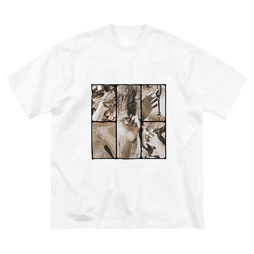 arm&finger Big T-Shirt