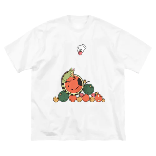 イグアナがアレを邪魔してくる（ナチュラル） Big T-Shirt