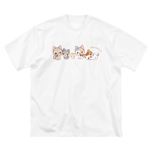 にゃんこ横並び Big T-Shirt