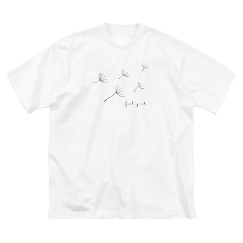 タンポポのふわふわ Big T-Shirt