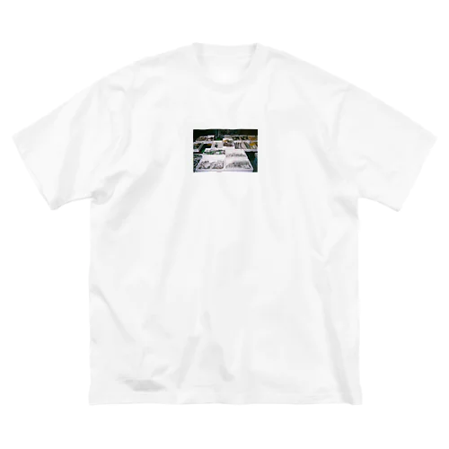 鮮魚叩き売り Big T-Shirt