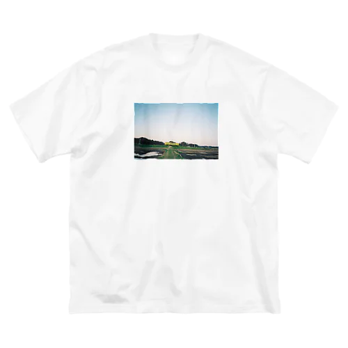 踏切を渡るいすみ鉄道 ビッグシルエットTシャツ