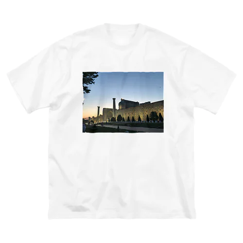 絶景！ウズベキスタンのレジスタン広場🇺🇿 ビッグシルエットTシャツ