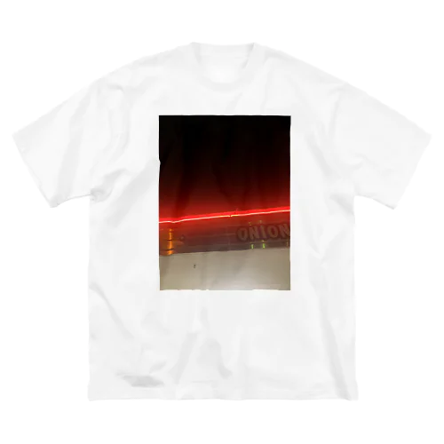 onion neon ビッグシルエットTシャツ