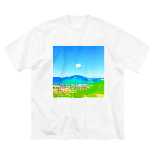 雲 Big T-Shirt