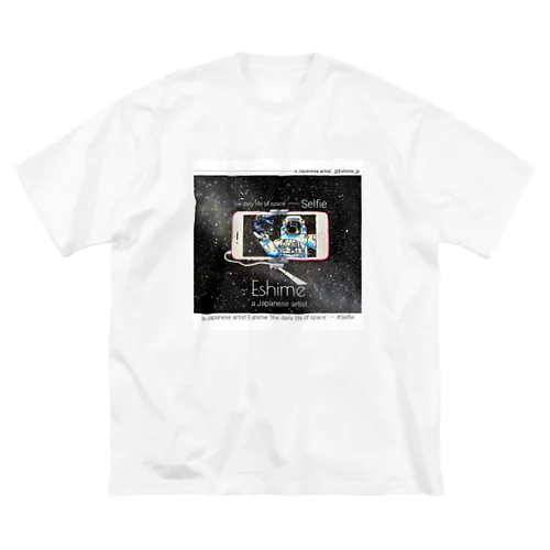 白色ver 宇宙の日常シリーズ 自撮り Big T-Shirt