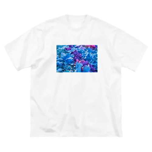 ajisai Big T-Shirt