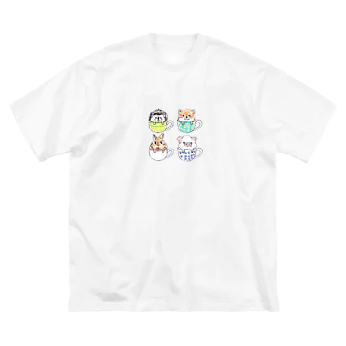 オリジナル　ハリネズミのソフィー、カップにハマってこっちを見ている。 ビッグシルエットTシャツ